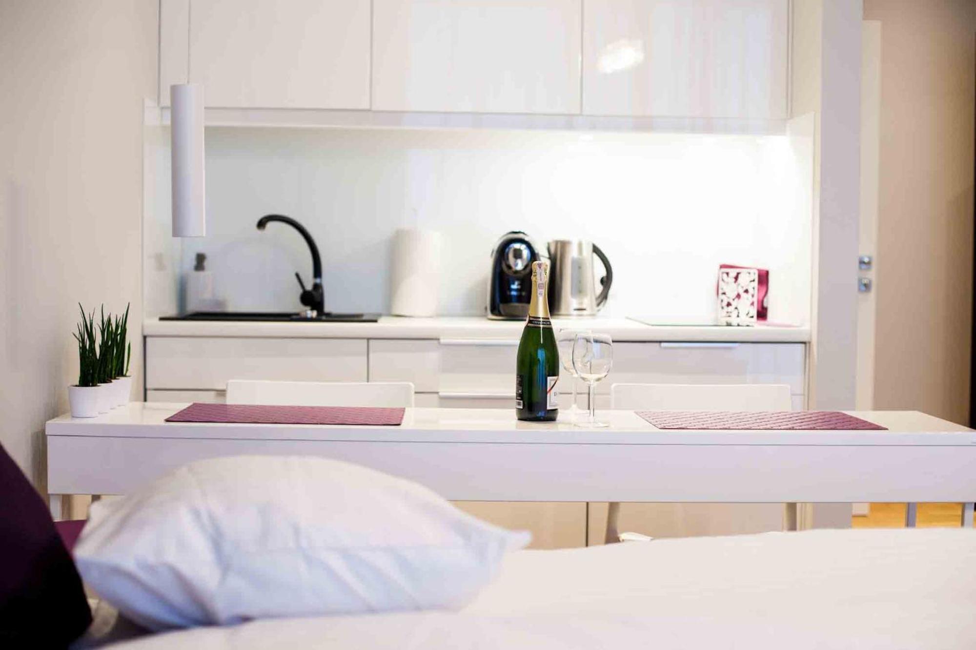 Triton Apartments Warszawa Eksteriør billede