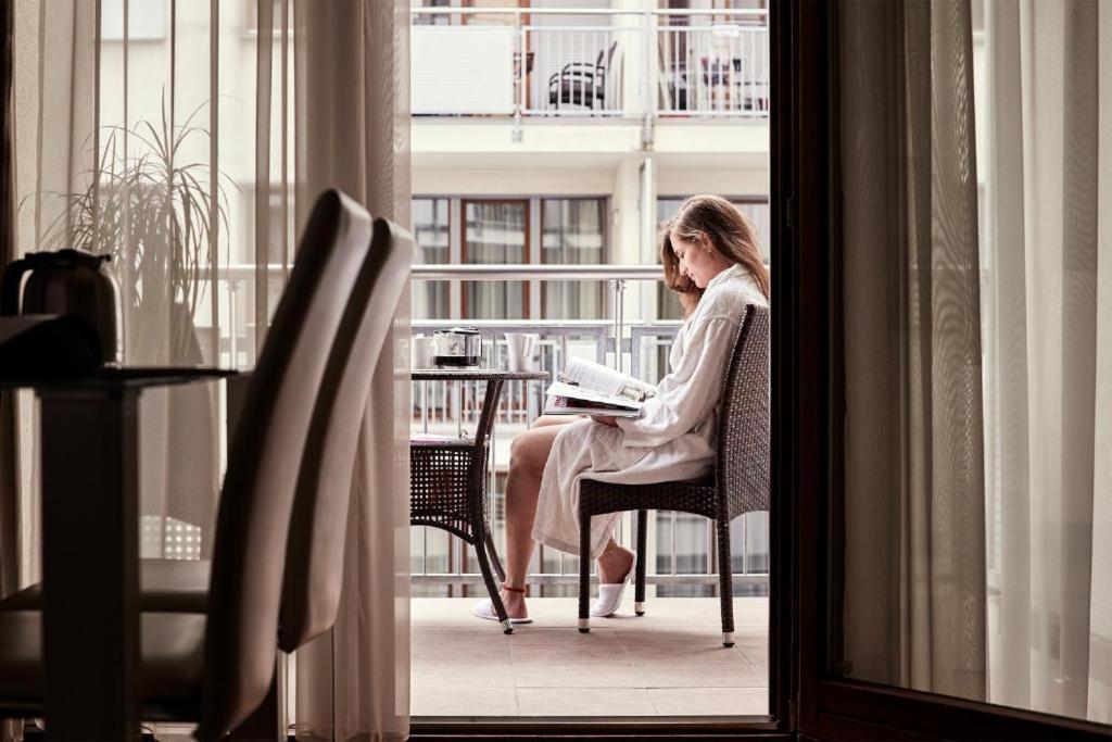 Triton Apartments Warszawa Eksteriør billede